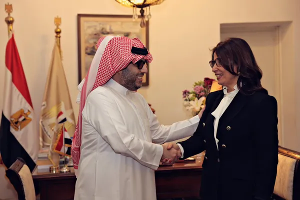 وزيرة الثقافة وتركي آل الشيخ 