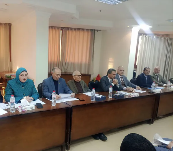 وكيل تعليم كفر الشيخ يعلن إجراء المقابلات مع المتقدمين للوظائف الإشرافية