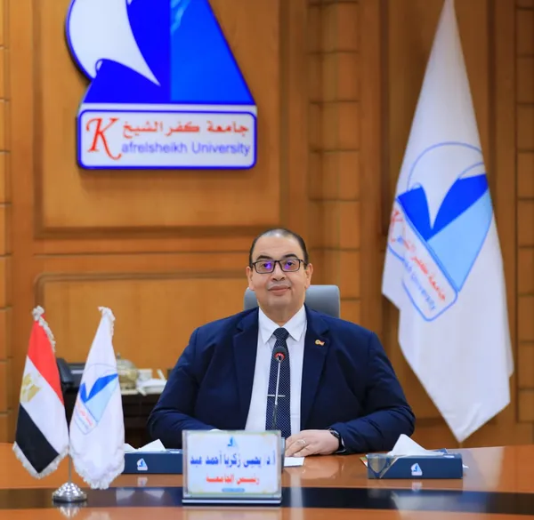 الدكتور يحي عيد، رئيس جامعة كفر الشيخ 