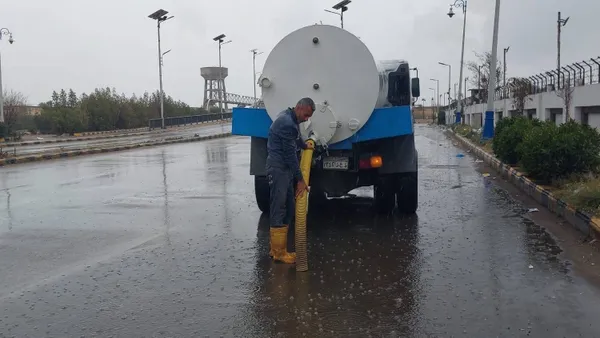  انتشار مكثف لفرق الطوارئ ومعدات الشفط بكافة الأحياء ومدينة بورفؤاد لمواجهة تقلبات الطقس ببورسعيد 