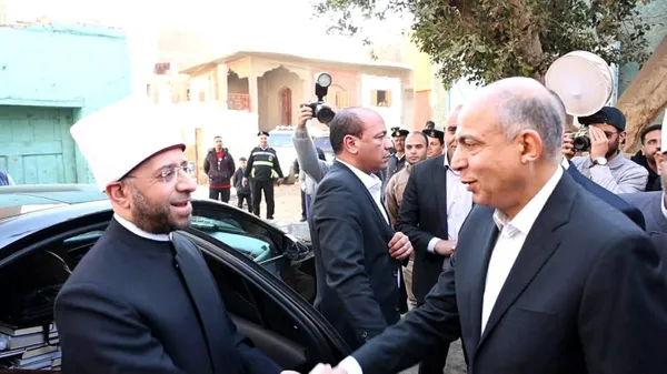 جانب من الافتتاح 