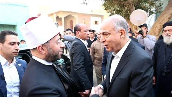 جانب من الافتتاح 