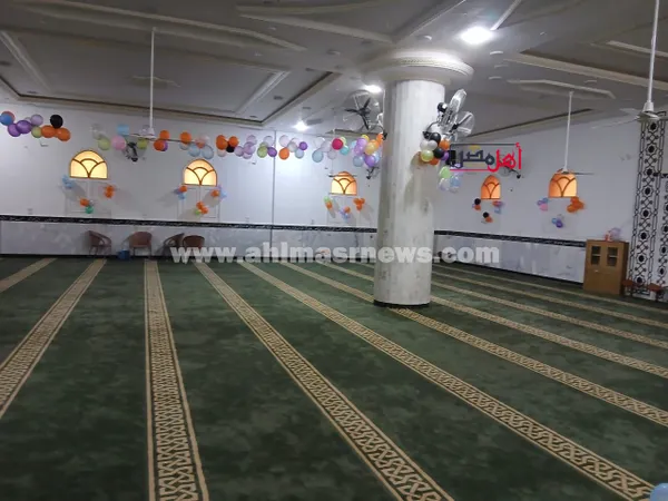 جانب من التجهيزات 