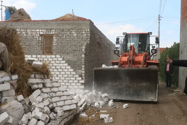 جانب من الحملات 