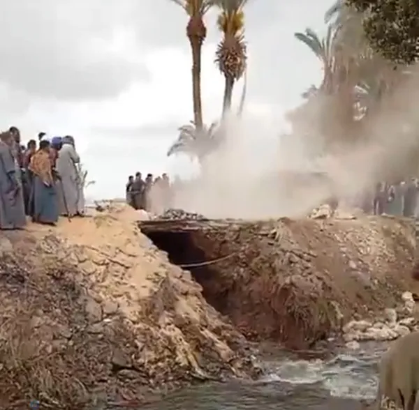 جانب من تسرب المياه 