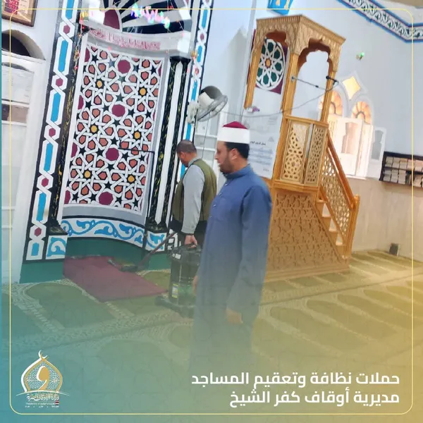 جانب من حملة النظافة 