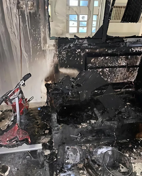 حريق ارشيفية 