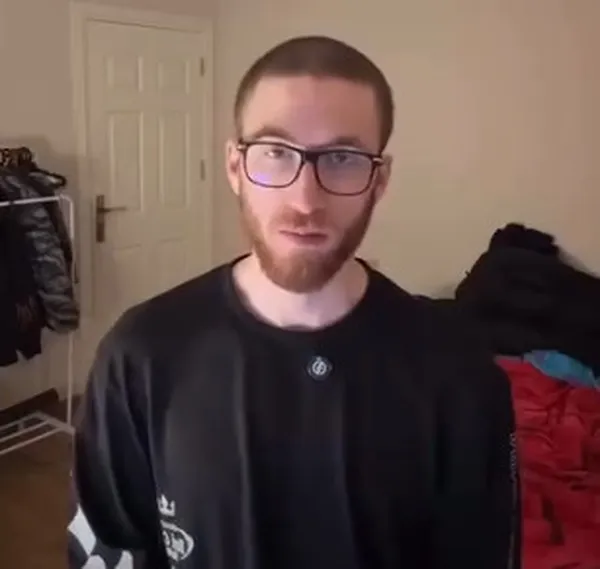 شقيق المتهمين