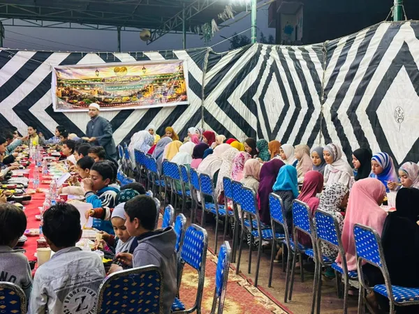 وجبات مطبخ الصدقه الجاريه 