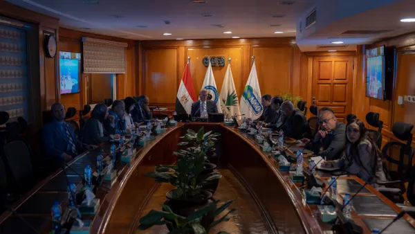 اجتماع وزير البترول