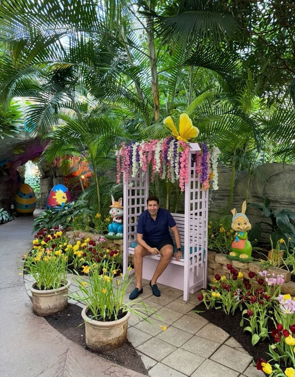 احتفال هاني رمزي