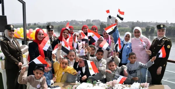 القوات المسلحة تشارك أطفال مصر الاحتفال بيوم اليتيم 