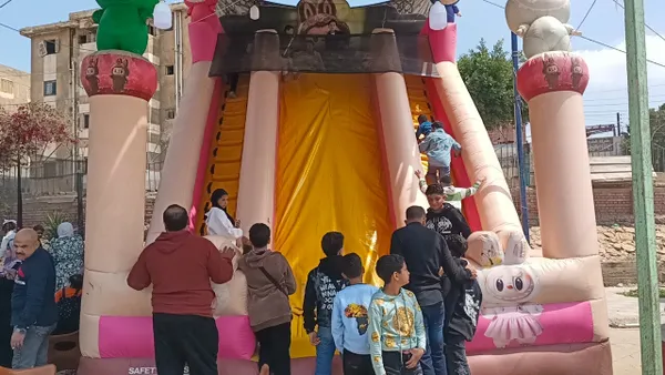 جانب من الاحتفالات 