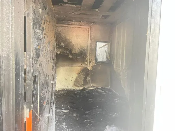 جانب من الحريق 