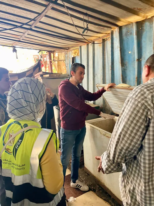 جانب من الحملات 