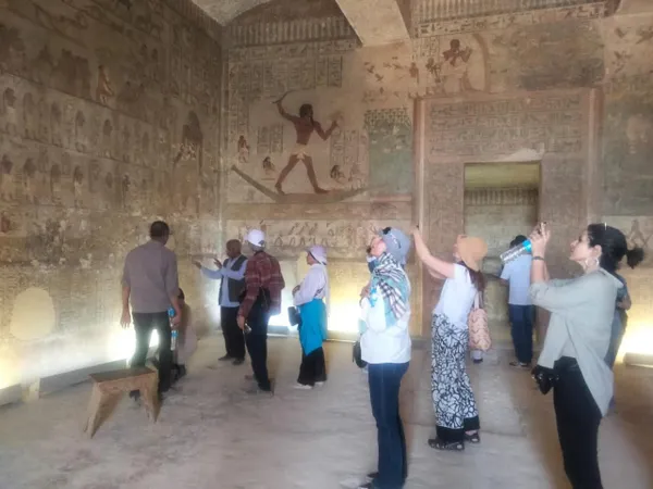 جانب من الزيارة 