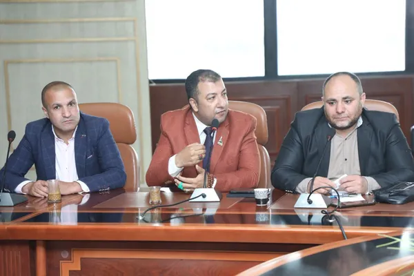 جانب من اللقاء 