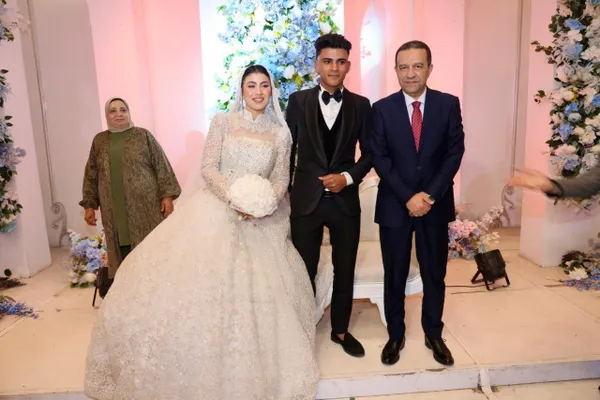 حفل زفاف عروسين ايتام 