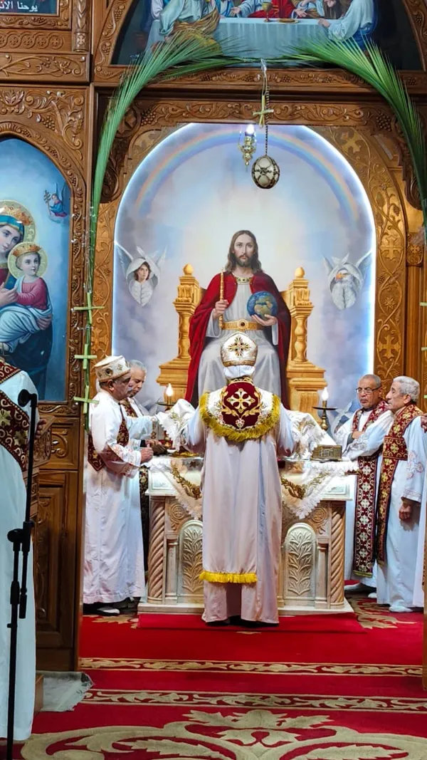  روحانية مميزة وسعف النخيل.... قداس عيد أحد الشعانين بكنيسة الأنبا بيشوي ببورسعيد