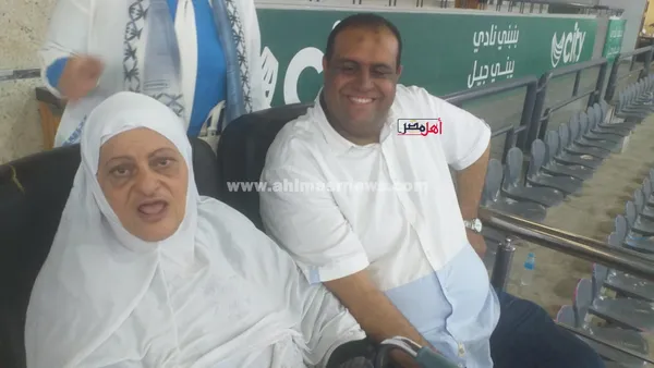 الحاجة نجدة، ونجلها