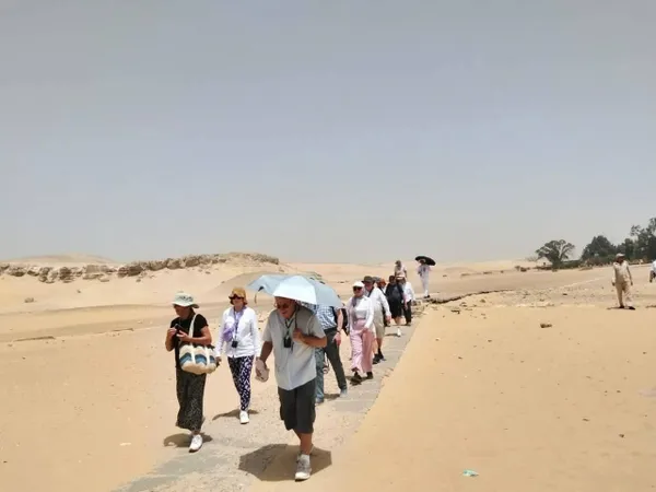 جانب من الزيارات