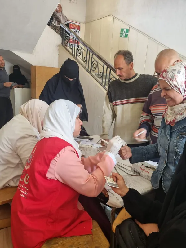 جانب من القافلة الطبية 