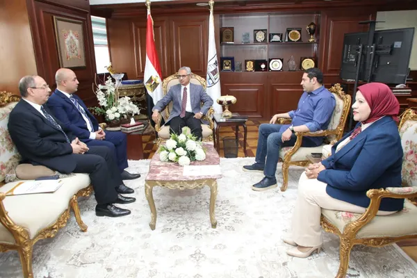 خلال اللقاء 