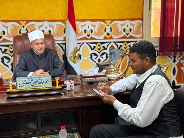 مراسل أهل مصر مع الدكتور عبد الخالق العطيفي وكيل وزارة أوقاف الإسماعيلية 
