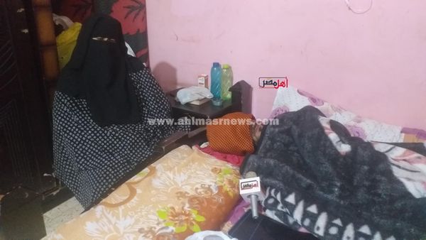 مواطن يستغيث لسداد ديونه وعلاجه بكفر الشيخ 