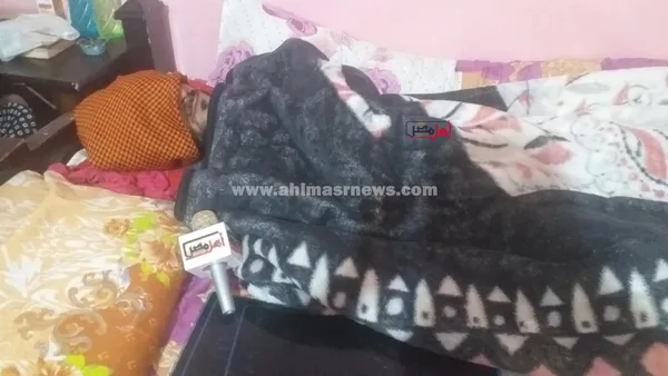مواطن يستغيث لسداد ديونه وعلاجه بكفر الشيخ 
