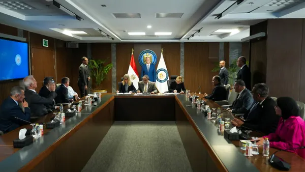 وزير البترول