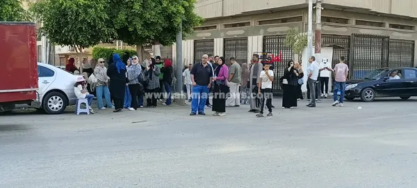 أولياء أمور طلاب الثانوية العامة 