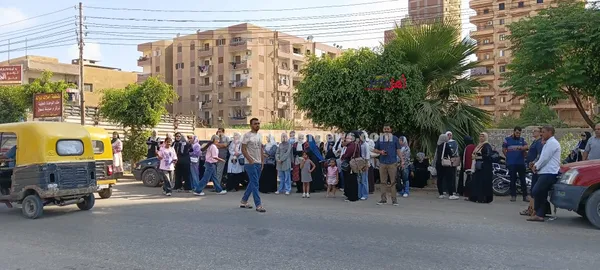 أولياء أمور طلاب الثانوية العامة 