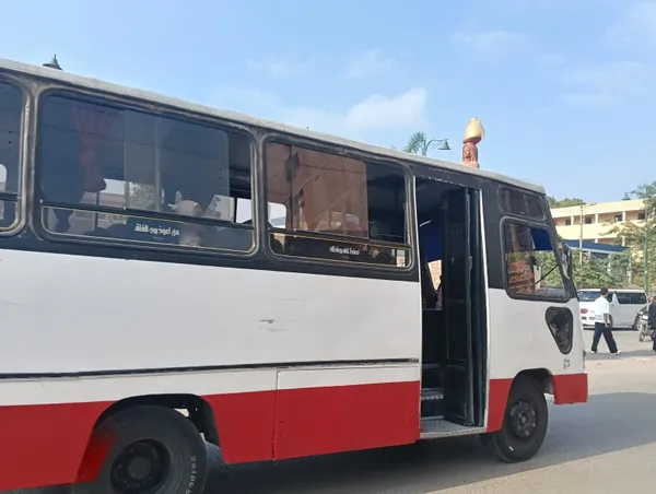توفير اتوبيسات