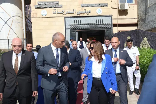 جانب من الزيارة 