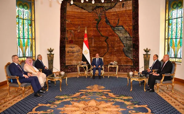 لقاء السيسي ووزراء الخارجية