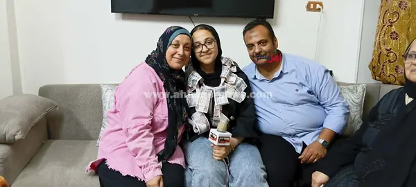 مريم الأولى على الشهادة الإعدادية بكفر الشيخ وأسرتها 
