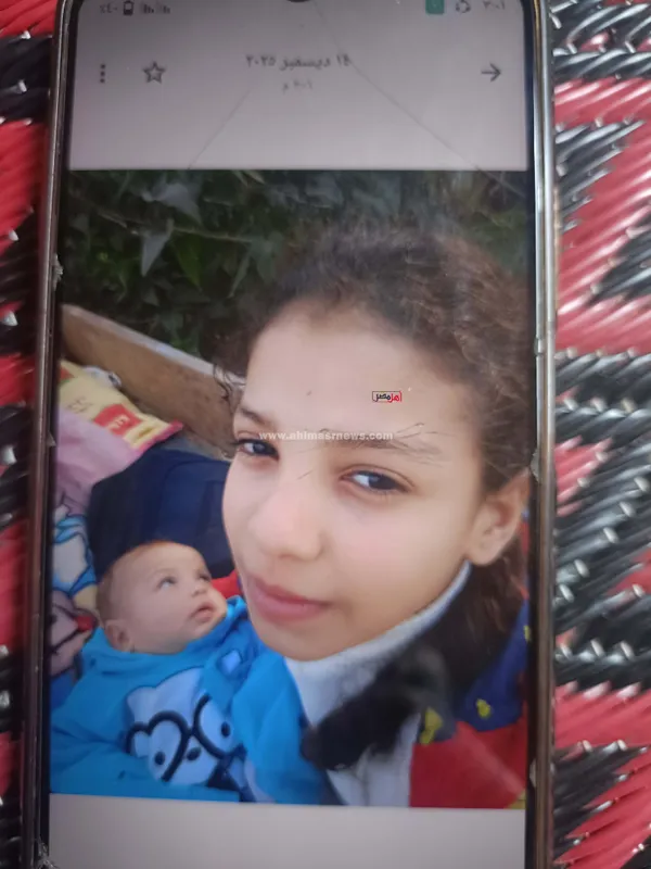 أسرة الطفلة ملك