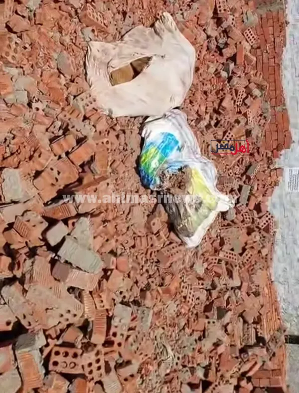 أكفان الموتي 