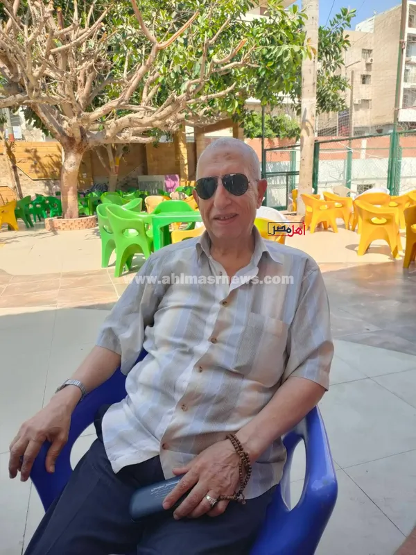 المتوفى إلى رحمة الله تعالى