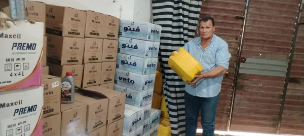  ضبط مخزن زيوت سيارات بحوزته 5000 لتر مجهول المصدر بقلين 
