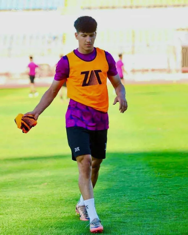 عبدالكريم مصطفى لاعب الدراويش 