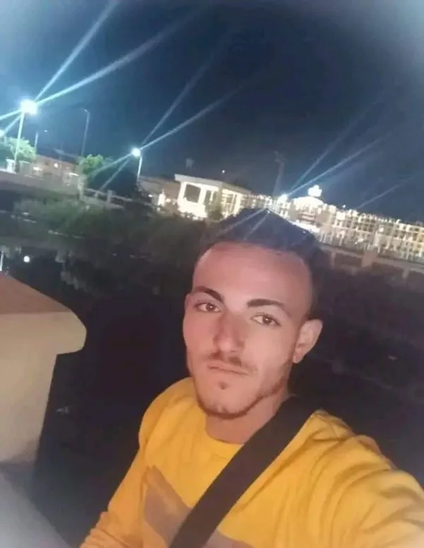 أحمد إبراهيم محمد 