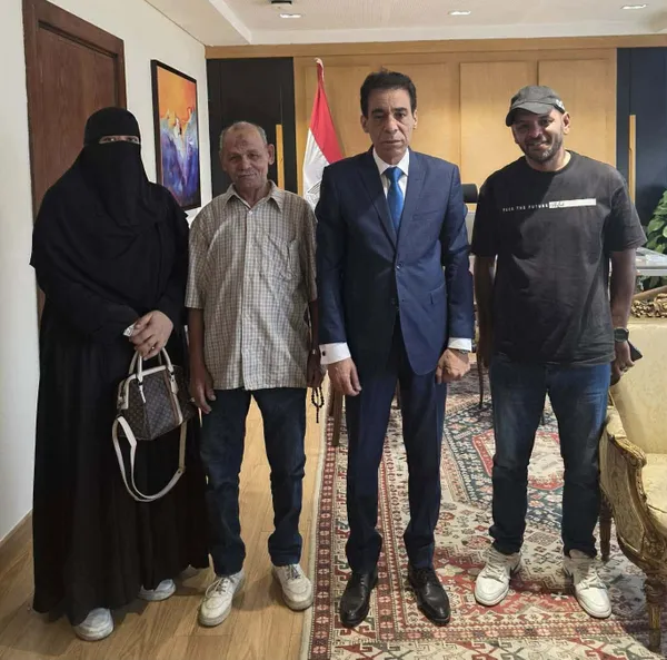 الإفراج عن البحارة المصريين المحتجزين على السفينة 