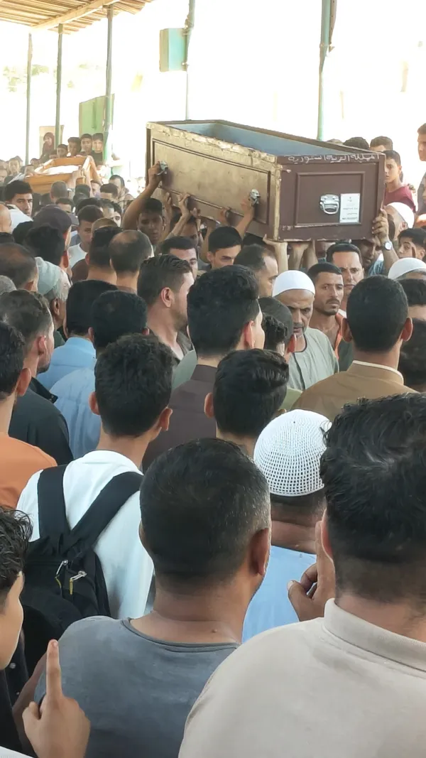 تشييع الجثامين  