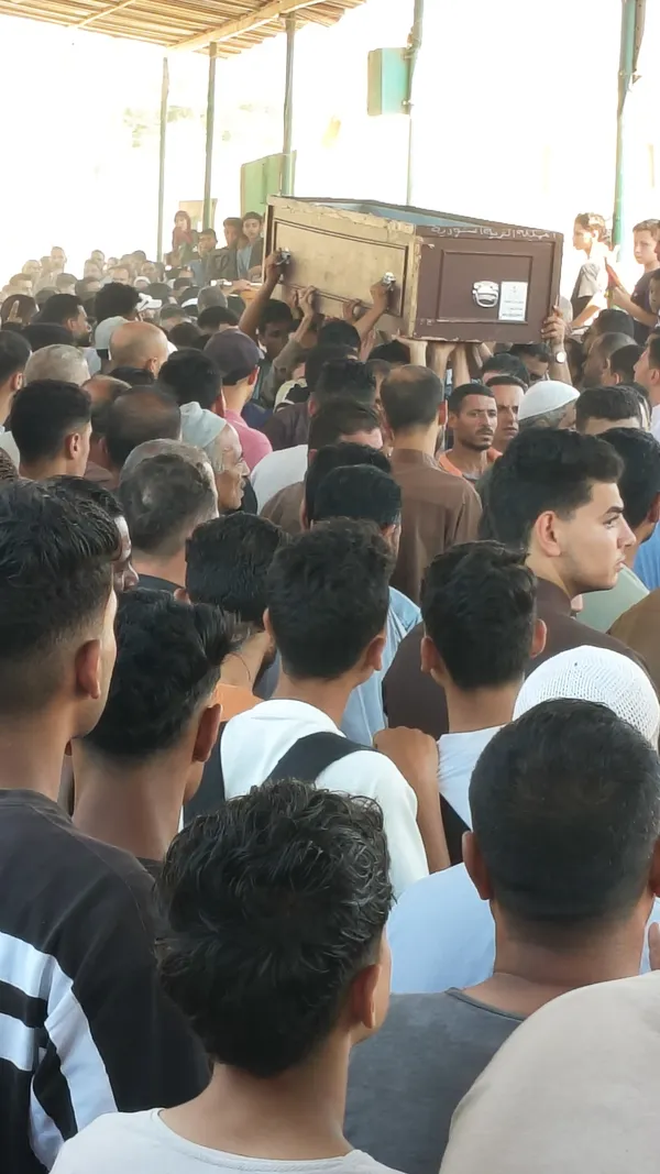 تشييع الجثامين  