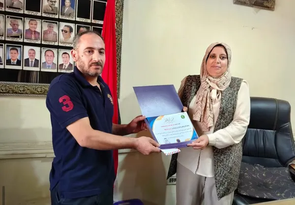 تكريم سائق توكتوك 