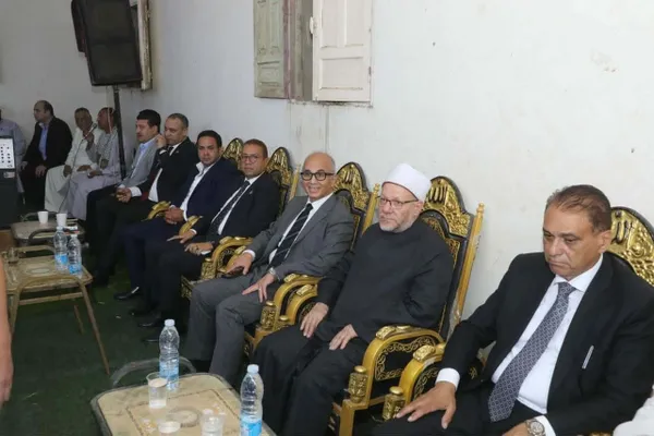 جانب من العزاء 
