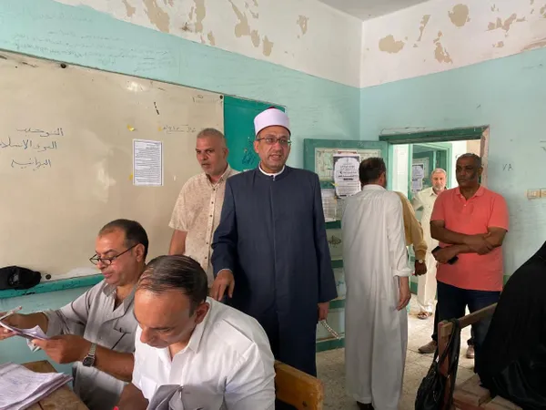 جانب من تفقد أعمال تصحيح الامتحانات 