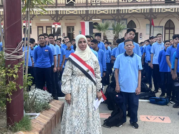 «متوشحة بوشاح الوطن».. 